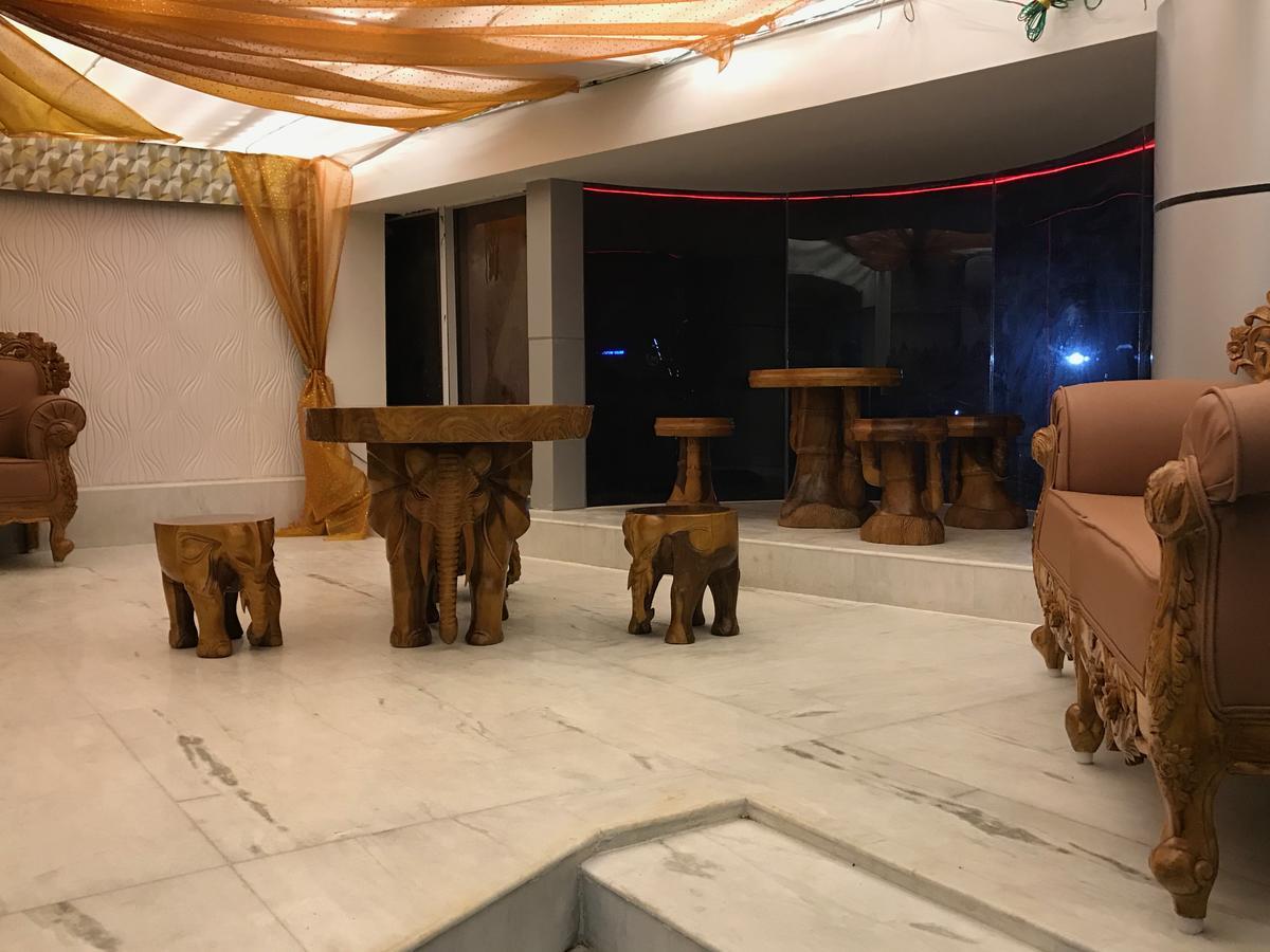 Hyders Park The Business Hotel Thanjavur Extérieur photo