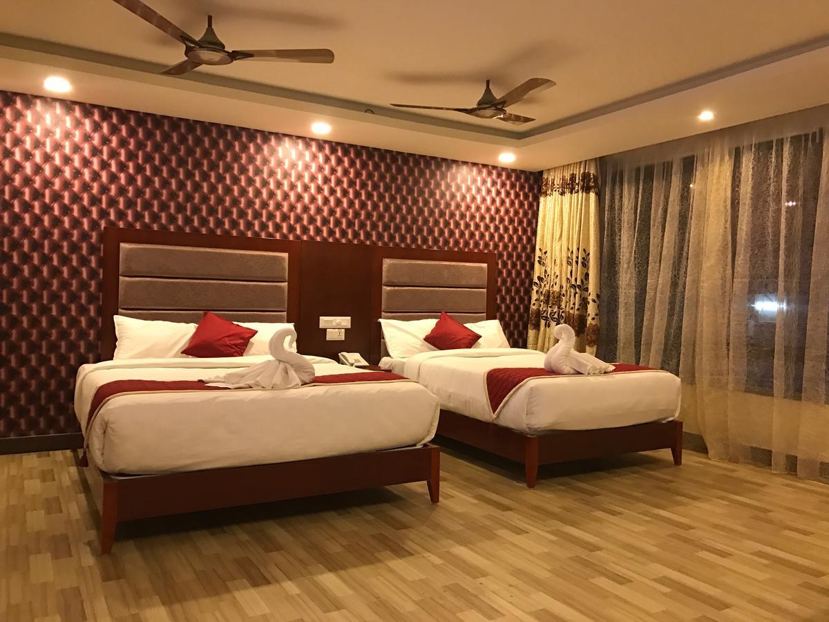Hyders Park The Business Hotel Thanjavur Extérieur photo