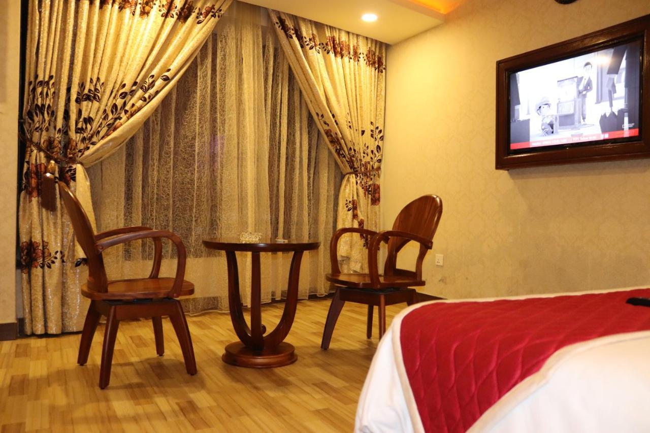 Hyders Park The Business Hotel Thanjavur Extérieur photo